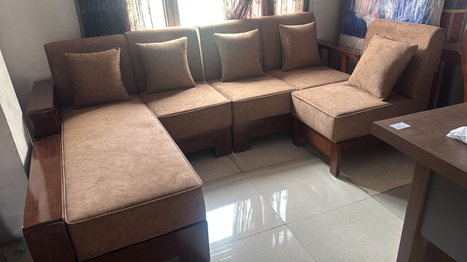nepaliron